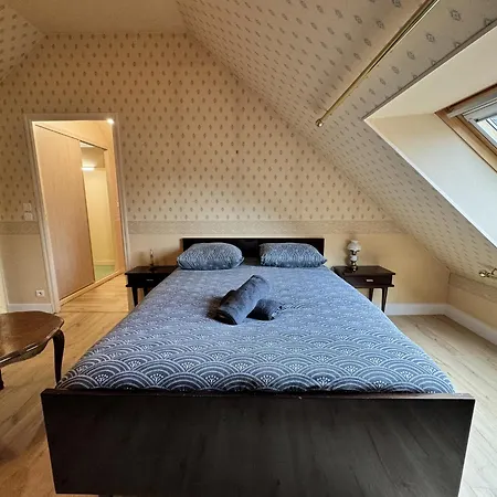 House In Near Le Mans Circuit * Changé